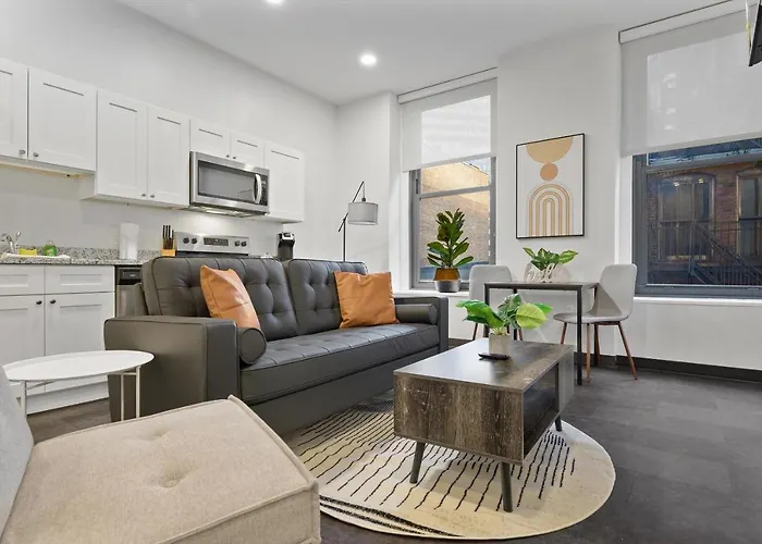 Frontdesk 209 9th St Apts Cultural Dist *